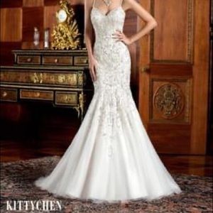 NWT 👰🏼 Kittychen Wedding Dress Size 6